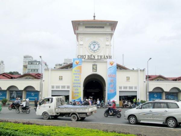 観光スポット × 評判のフォー専門店！セットで回るおすすめ3コース