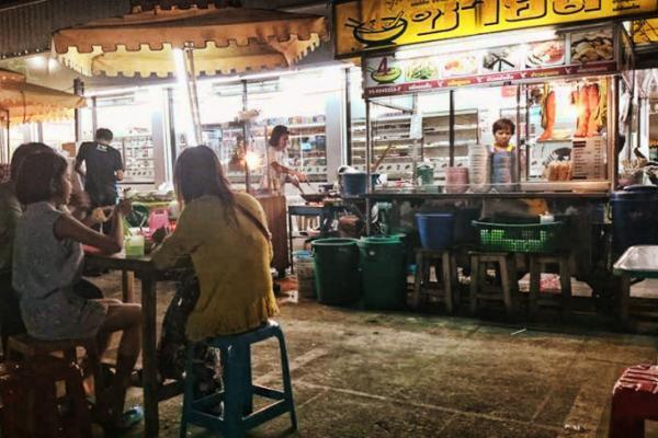 旅行者だってバンコクアパート暮らし