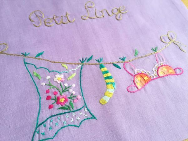 ホーチミン・ベンタン市場で刺繍小物をまとめ買いするなら