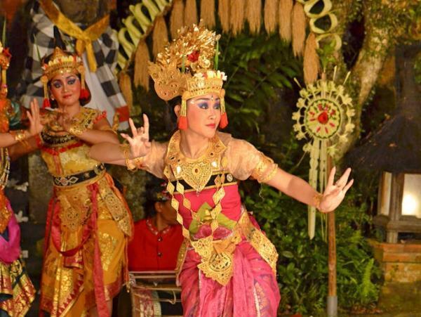 芸術の祭典「バリ・アート・フェスティバル」開催