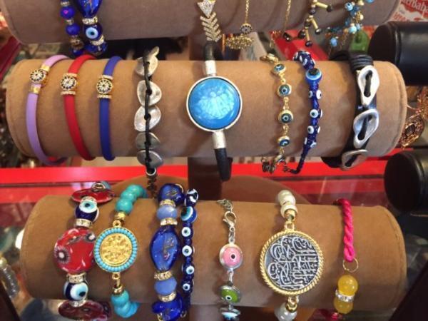 シンガポールのアラブストリートでエキゾチックなお土産を探そう