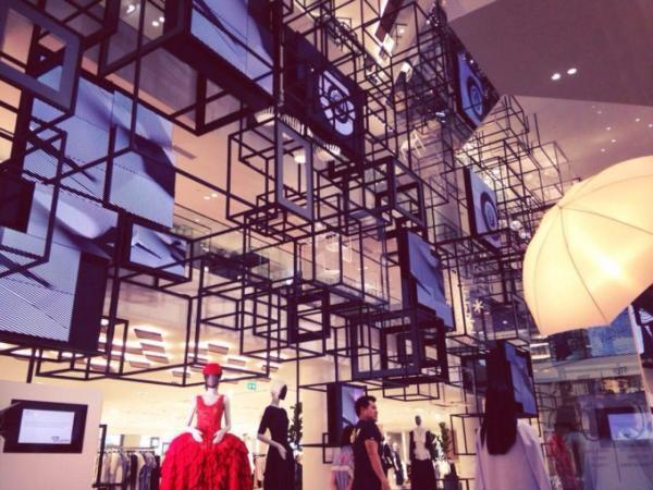 日本人デザイナーが総合監修！生まれかわった「サイアム・ディスカバリー」