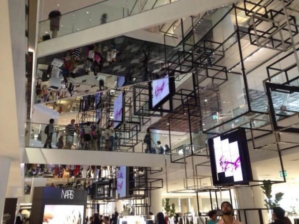 日本人デザイナーが総合監修！生まれかわった「サイアム・ディスカバリー」