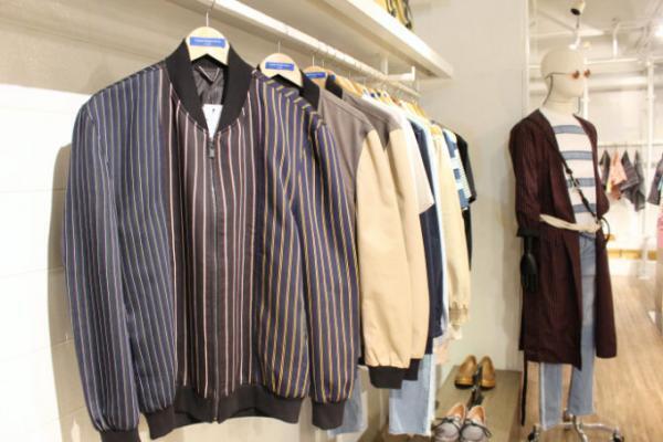 若手タイ人デザイナーから読み解くタイファッションの今