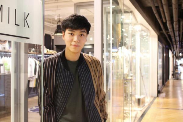 若手タイ人デザイナーから読み解くタイファッションの今