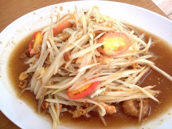 創業44年！バンコクでガイヤーンを食べるなら「ノムジット・ガイヤーン」