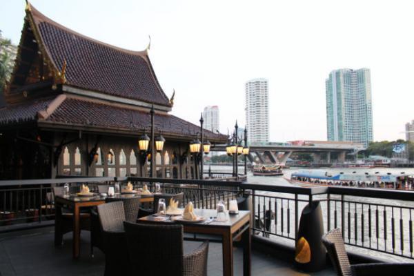 老舗の品格漂うリバーサイドホテル「シャングリ・ラ ホテル バンコク」