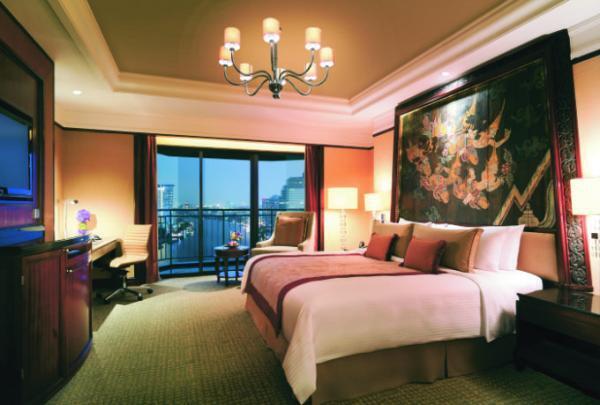 老舗の品格漂うリバーサイドホテル「シャングリ・ラ ホテル バンコク」