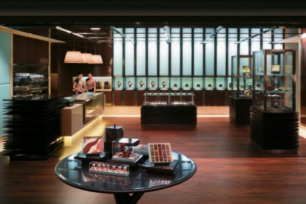 老舗の品格漂うリバーサイドホテル「シャングリ・ラ ホテル バンコク」