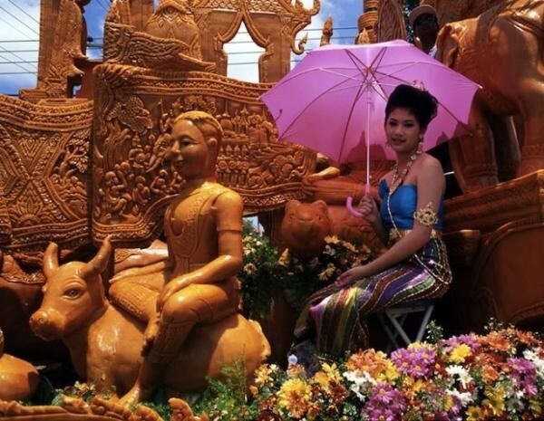 Candle Festival, Ubon Ratchathani, Thailand Events and Festivals (2)