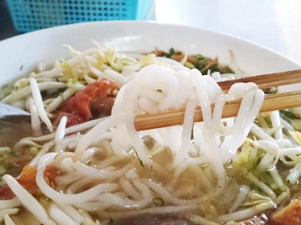 ラオス麺づくし〜ラオスにクイッティアオはない？〜