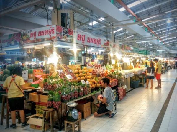 バンコクの高級市場！「オートーコー市場」を散策しよう