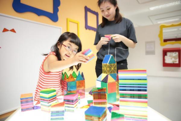 アフタヌーンティーに美術館だって親子で楽しめるのがシンガポール！