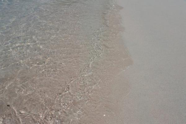 ドラゴンだけじゃない、コモドのピンクサンド＆絶景ビーチ！