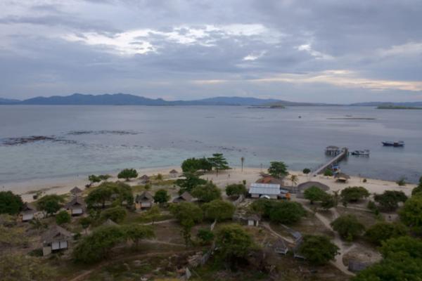 ドラゴンだけじゃない、コモドのピンクサンド＆絶景ビーチ！