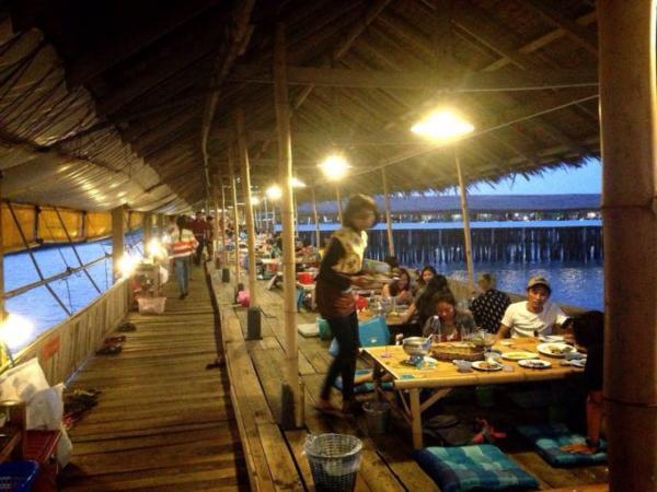 バンコクで楽しむ極上サンセット！海の上のレストラン「Bangkok Seaview」