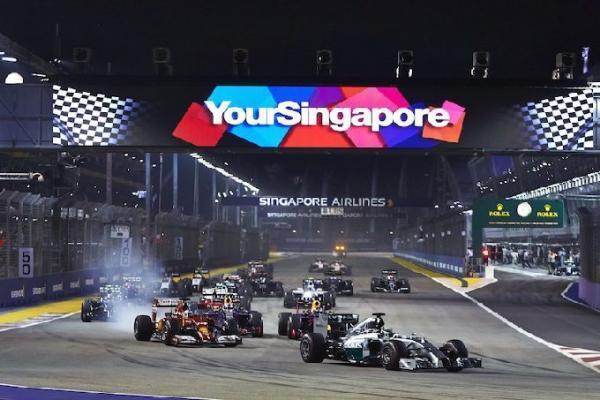 市街地ナイトレースに大興奮！F1シンガポールグランプリ