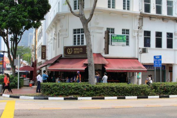 シンガポールで支持され続ける肉骨茶レストラン「ソンファ・バクテー」