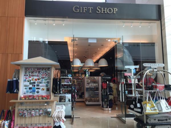 マリーナベイ サンズ限定のお土産ショップへ行こう!