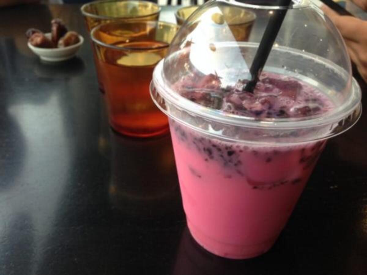 ブルネイで大人気のピンクの飲み物 バンドンジュースってなに 16年7月24日 ウーマンエキサイト