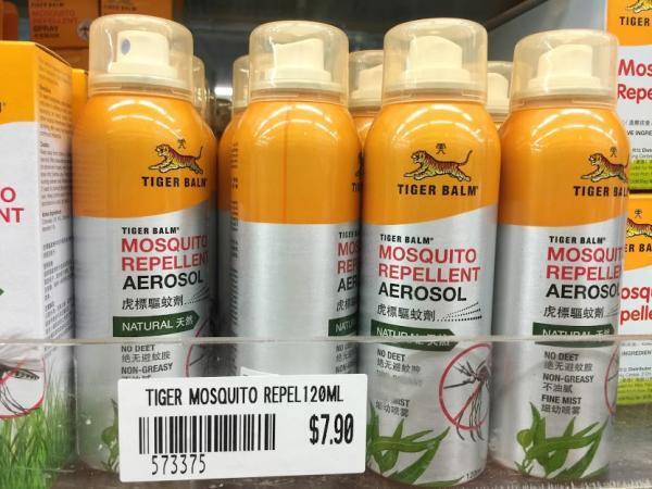 シンガポールで24時間営業のムスタファセンターでお土産探し