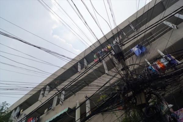 まるで箱庭？チュンクー（団地）で眺めるベトナムローカルの暮らし