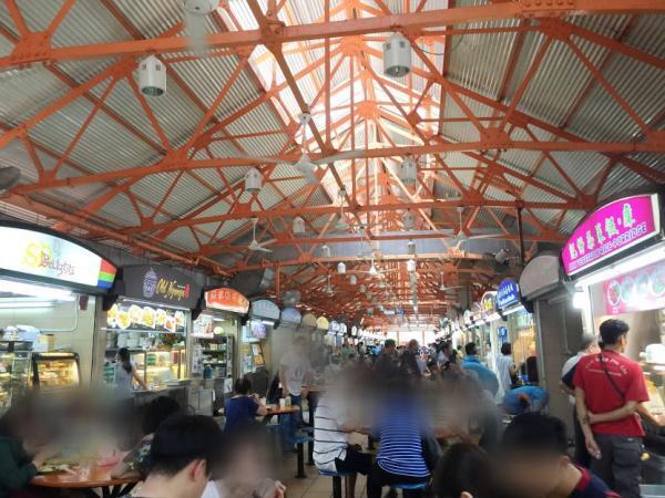 シンガポール人気NO.1の呼び声高いチキンライスの名店「天天海南鶏飯」