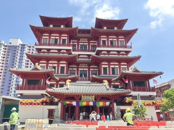 シンガポール人気NO.1の呼び声高いチキンライスの名店「天天海南鶏飯」