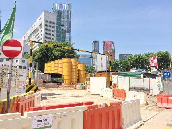 シンガポール人気NO.1の呼び声高いチキンライスの名店「天天海南鶏飯」