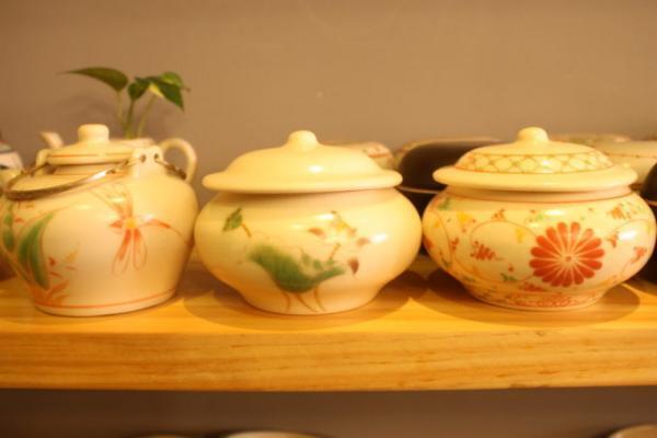 ベトナムの代表的な器とホーチミンのおすすめショップを紹介