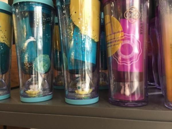 シンガポールのスターバックスで今だけの限定グッズを手に入れよう！