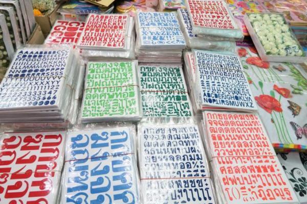 バンコクのプチプラ土産はサンペーン市場で探そう！