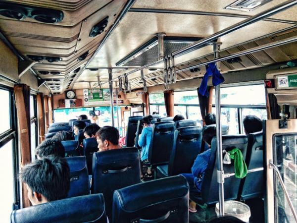 国境を越えて 〜 バンコクからラオスへ 260バーツの旅 〜