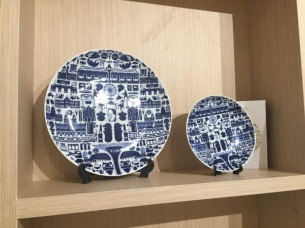 シンガポール Supermamaの有田焼シリーズに新作がお目見え