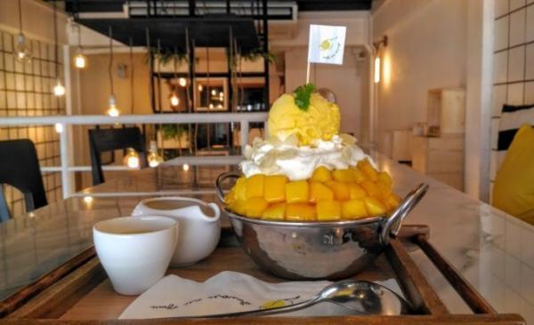 マンゴーデザートが食べられるおしゃれカフェ「make me mango」
