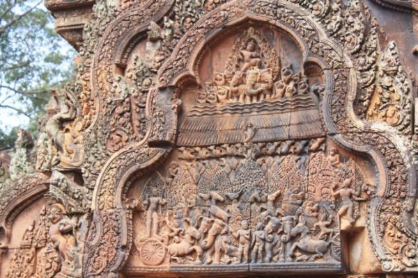 世界遺産はアンコール・ワットだけじゃない！郊外で見ごたえ抜群な遺跡4つ！