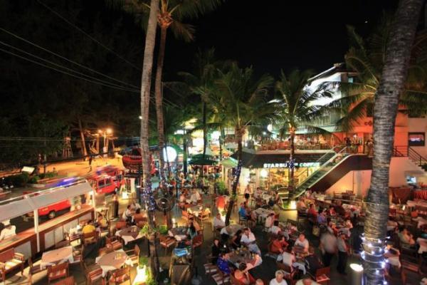 ダイビングもリゾートも、ハイレベルなプーケット