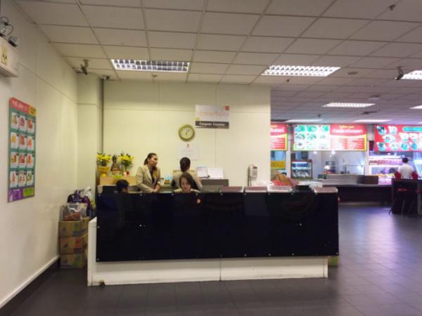 まるで街の食堂！スワンナプーム空港の格安フードコートに行ってみよう