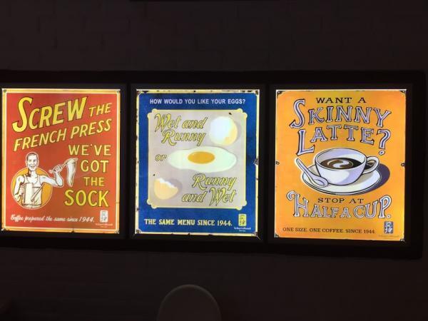 カヤトーストだけじゃない！ローカルフードが揃う「Ya Kun Kaya Toast」系列店