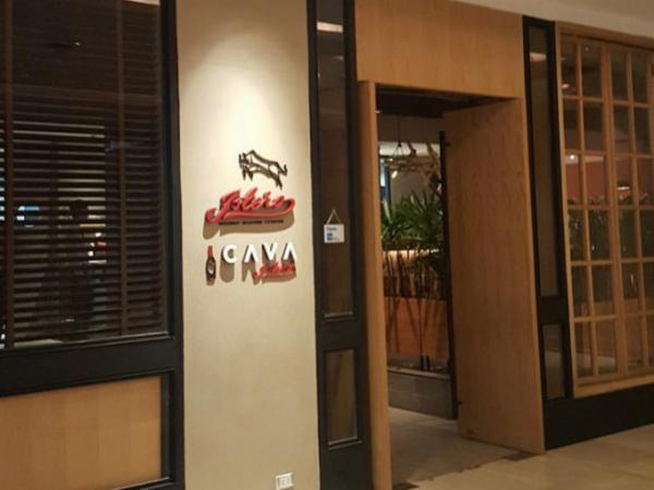 オイスター＆CAVA 食べ飲み放題！バンコクのスペイン料理店「Islero」