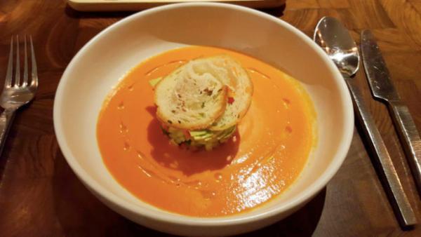 オイスター＆CAVA 食べ飲み放題！バンコクのスペイン料理店「Islero」