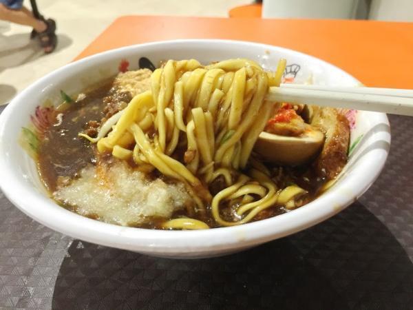 シンガポールの人気ローカル食「ローミー」の行列ができる人気店！