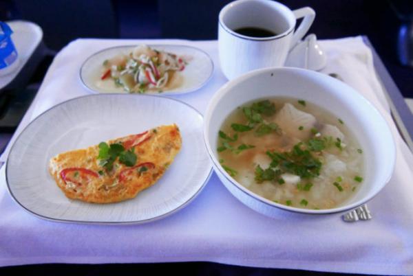 【編集部の旅日記】タイ国際航空ビジネスクラスに乗ってみた！