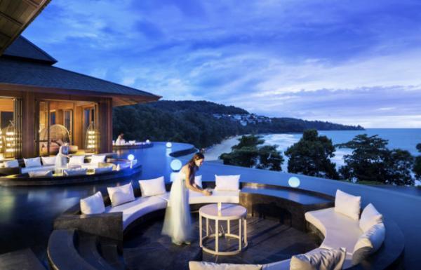 大自然に抱かれたモダンなリゾート「プルマンプーケットアルカディア」