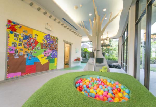 大自然に抱かれたモダンなリゾート「プルマンプーケットアルカディア」