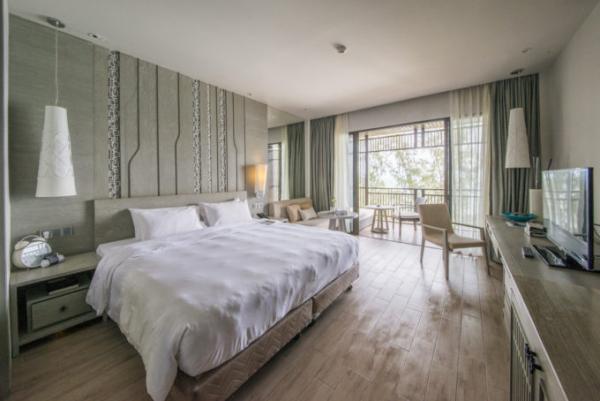 大自然に抱かれたモダンなリゾート「プルマンプーケットアルカディア」