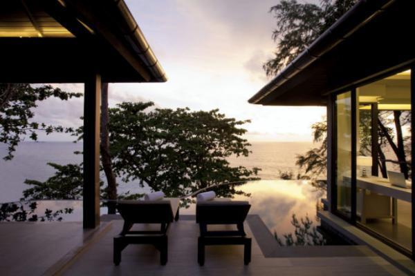 大自然に抱かれたモダンなリゾート「プルマンプーケットアルカディア」