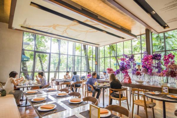 華麗なる一族の邸宅庭園に佇むタイ料理レストラン「ma maison」