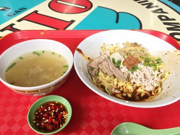 世界初！ミシュラン1つ星屋台でシンガポールのローカルフードを食べよう