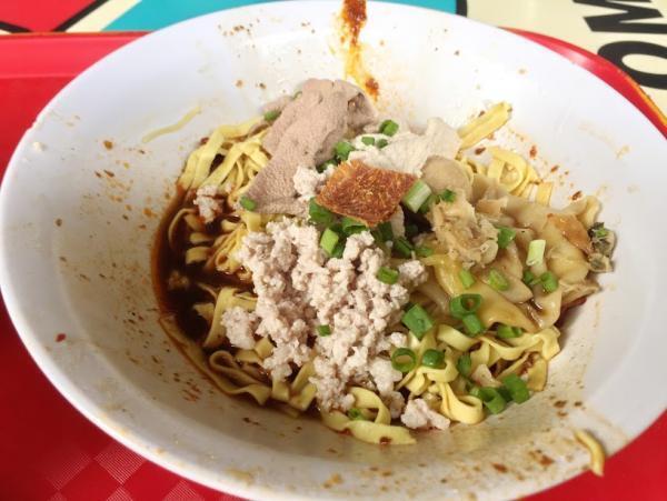 世界初！ミシュラン1つ星屋台でシンガポールのローカルフードを食べよう